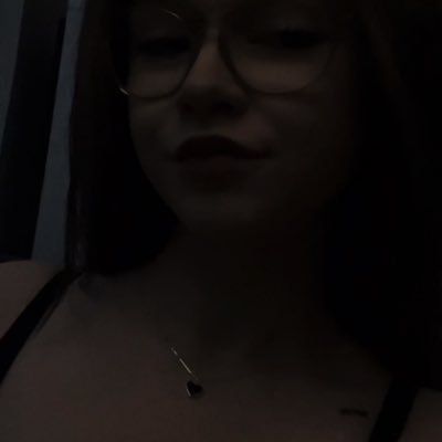 ich mache nur witze (ausser wenn ich mich über fette beschwere, das meine ich toternst!) || ig: pleaseki__me