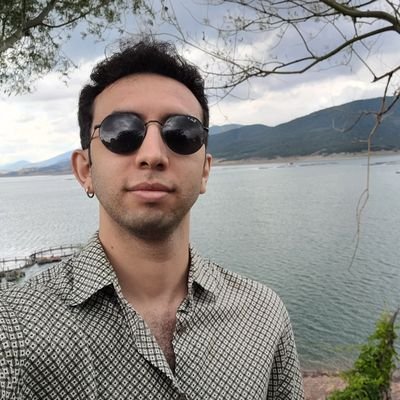 bugrahandrmz's profile picture. AÜTF 22'