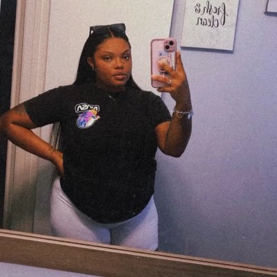 IG:Theerealthickems 👻:naeedathickems