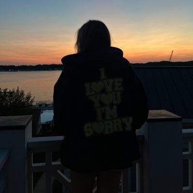 falsegodluvr's profile picture. this is what it feels like
