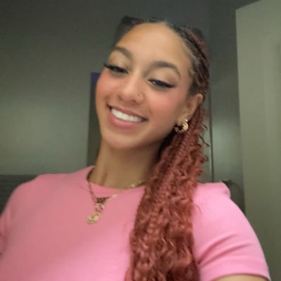 madi_alder's profile picture. 