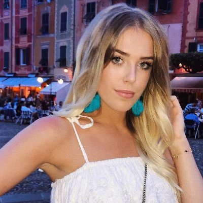 Eriksson__Alva's profile picture. 🌊 Swedish girl 🇸🇪|Currently living in the United States🇺🇸|Diving enthusiast🐠|Explore the wonder and beauty of the underwater world#ScubaDiving🇺🇸🇺🇸🇺🇸