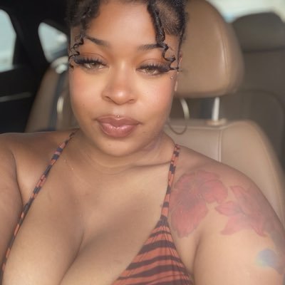 | Inquiries : bookhavo@gmail.com | 🌅HTX CREATOR💦| I Sell Custom Vids🎬& FaceTimes📲| DM FOR COLLABS (sw only)‼️ | TikTok •@ thisisnothavo | IG•Thickumz.z |
