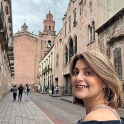 Encueramiento, mariguaniza, degenere sexual, mugre, pelos, sangre, muerte.