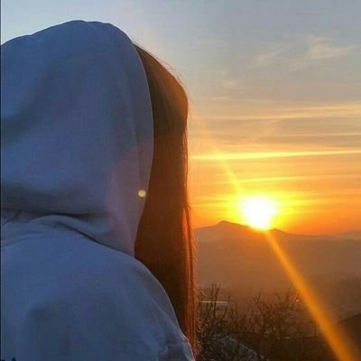 Melissa_kabyli2's profile picture. الحساب السابق ودع 💔

The old account has been deactivated.