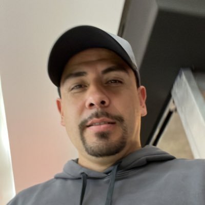 artuzuniagr's profile picture. Noticiero Noticiero Noticiero Noticias Música Deportes