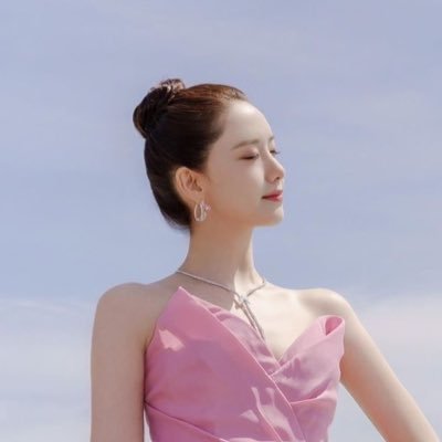 #윤아 fashion account • @𝙡𝙞𝙢𝙮𝙤𝙤𝙣𝙖_𝙨𝙩𝙮𝙡𝙚 on instagram