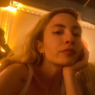asyaameral's profile picture.