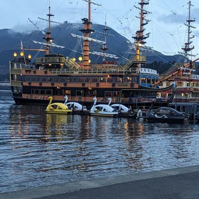 人生一回、チャレンジしたい。
筋力アップの為トレーニングしてます。
だけど、旅行、温泉、食物そして、模型作りが趣味とエロ話が好きなタイプです。好きな言葉❗最強、コラボです。よろしくお願いします🙇