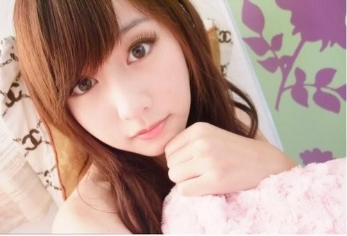 glaent2coutoo's profile picture. 暇を見つけてはオンラインゲームで睡眠時間を削ってます?助けてー！眠気が慢性化してきたよー！(笑)