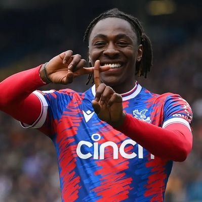 SPORTING COMO TU NÃO HÁ IGUAL 💚
EZE, ÖZIL, CRISTIANO FAN ACC 🔥