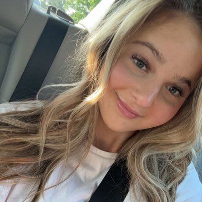 savannahkjoness's profile picture. 