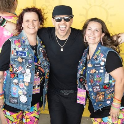vinceamy's profile picture. Honored to be Vince's wife of 30 years & Morgan, Savannah & Hudson's momma, an original blockhead, confetti lover & child of The One True King, Jesus Christ!
