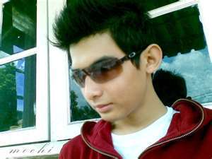 Ichal_Youn's profile picture. Love music,n sport