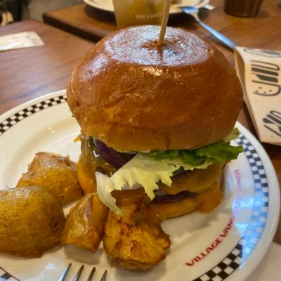 kazu_adaafi's profile picture. 