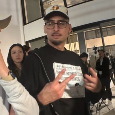 POCHO BOY MEETS WORLDさんのプロフィール画像