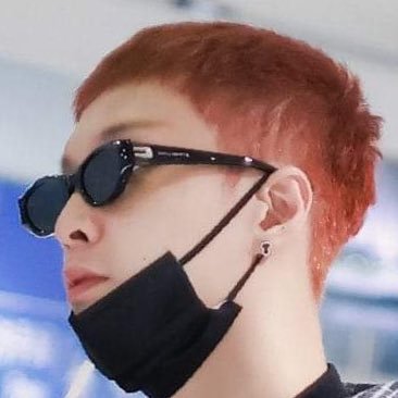 yxgshn's profile picture. here for #세훈 🍊 #张艺兴 🐉 & #宁艺卓 🦋 only. 🧡💜💛