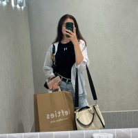 Ayşenur (@hellobenaysenur) 's Twitter Profile