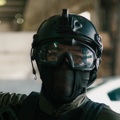vnpnlz's profile picture. Programmer by choice. Gamer by birth.