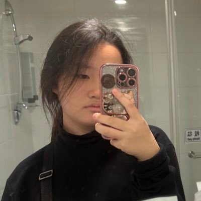 I love Nijisanji EN Oshi: Luxiem in general Kami Oshi: Vox Akuma Pronouns: she/he I draw and stuff ig?? 2005
