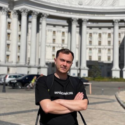 AndyUhlov's profile picture. 🇺🇦 Diplomat, Second secretary @UKRinQAT, @CHS_Doha @dohainstitute graduate , @OfficialFPL addict, all tweets/RTs/❤️ are personal and aren't 🇺🇦 gov. position