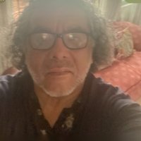 Karloz Olivarez (@karlosolivarez) 's Twitter Profile