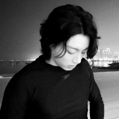 โลเวล (n.) ชอบก็ส่งตัวเองมาจีบ • |(fan account)|• #10SONGLUNG