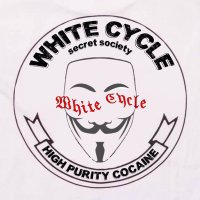 White Cycle🎭🚾🎁 (@white_777le) Twitter profile photo