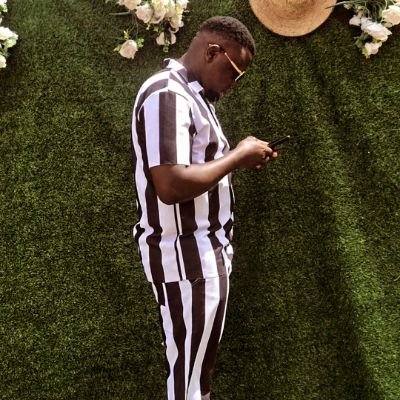 calm| brave| funny| Manchester United Die Hard Fan | Davido Number one fan|Follow for follow| Delta Boy| Nov Born| abeg @kleverjarret