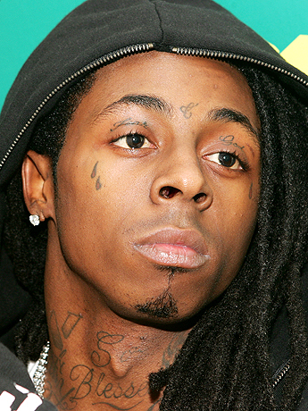 ALL LIL WAYNE FANS FOLLOW FOR UPDATES ON LIL WAYNE, THE YOUNG MONEY KREW AND MORE!!!!