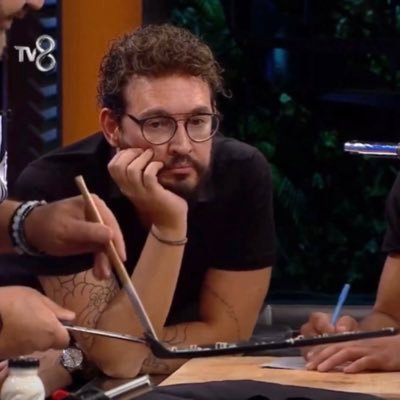 OylesineMC24's profile picture. 