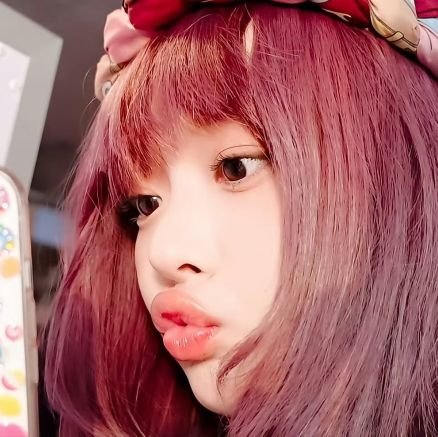 CheezuBugga's profile picture. 🍞 Jeanz and Aespa | 💙 bbangsaz 🩷 | Can't differentiate between a 🪿Goose and a Duck 🦆 | 🩷 |🍞 ٩(＾◡＾)۶

Owned by a Dumb Fwak 🤍