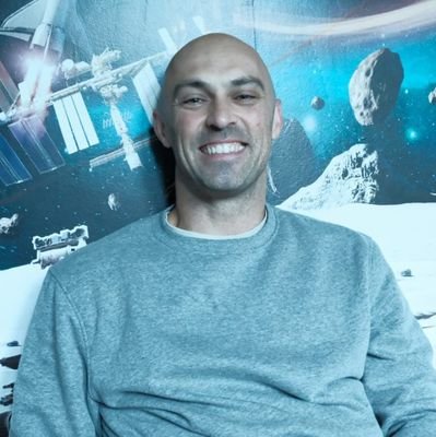 PhD, Assistant Professor @UNamur. Making #space #safer and #cleaner via dynamical systems theory & complexity. Made in Côte d'Opale 🇫🇷.