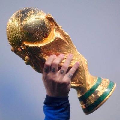 ValouL33's profile picture. @girondins 💙🤍