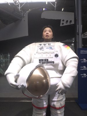 AnkoBold's profile picture. 欧州と日本のIT業界の文化的背景による軋轢を忍耐強い対話で破壊し続け25年。日本企業の欧州でのSNSやウェブ、Eコマース多言語運営、欧州企業の日本展開のご相談はこちらへ。Certified Web Analytics Consultant Specializing in Japan.  Welcome Inquiry!