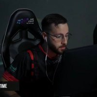 Rayy (@rayyvlr) 's Twitter Profile