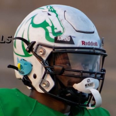 5'10|165lbs|POS:ATH|3.4 GPA|🏈🏃♂️|c/o 2025|Banning High school| Gmail:Earl65892@gmail.com Coach:@coachknesel
