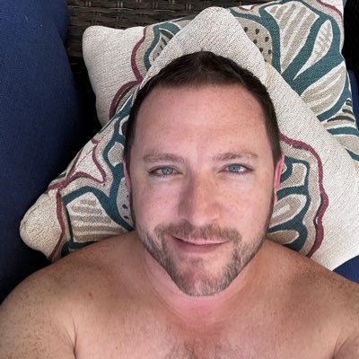 SMMen9's profile picture. slut supporting studs in SoCal