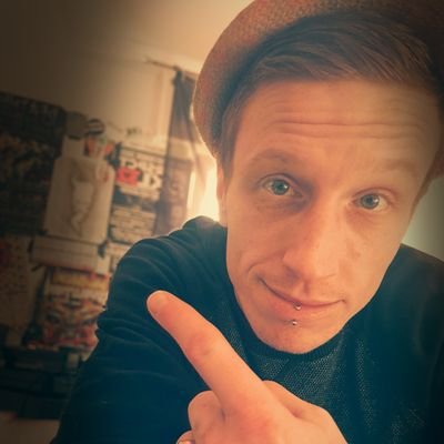 Outsourc3dd's profile picture. Life isn´t about waiting for the storm to pass, it´s all about learning how to dance in the rain. 
Laugh, love, live!