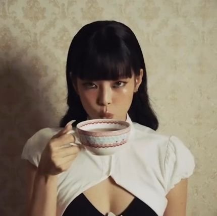 xxx__jenn's profile picture. RUBIES FOR JENNIE