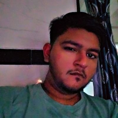 DarshanLives's profile picture. Carpediem ♥️ | आत्मवत्सर्वभूतेषु😊| Software Developer❤️🎧