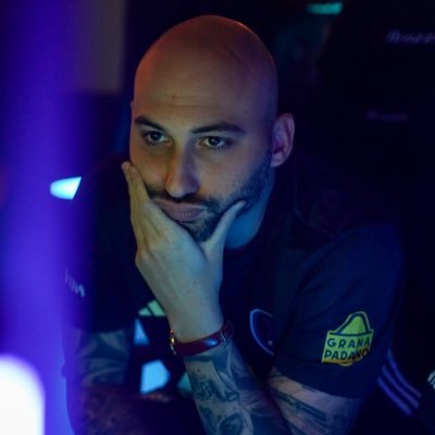 Giovhy69's profile picture. COACH 🎮FC25 Coach - @exeed_official  🫱🏻‍🫲🏼Coach of @obrun2002  📩commerciale@staff.exeed.gg