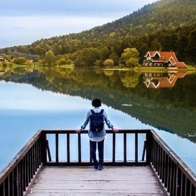 SdcDusuncelerim's profile picture. Hayat bulanıklaştığında odağınızı ayarlayın.