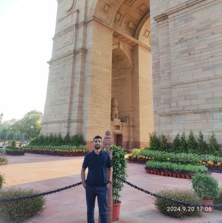 Indian 🇮🇳
Educated
Engineer
Vigilant
Nationalist
Talks about the real issues of common people