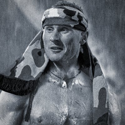 Harry_Red_White's profile picture. Fanoušek Slavie a Denveru Broncos. Celý život optimista