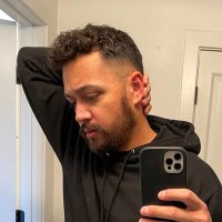 Weeny (@weenyhutsr) 's Twitter Profile