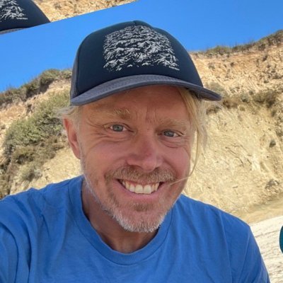 Co-founder https://t.co/EnsKjOt8Nn. Tweeting about Machine Learning.