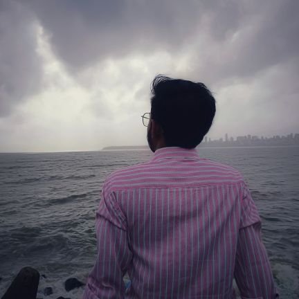 ojasnj4's profile picture. राधे राधे 🦚
Astrophile 🌌
Engineer 🧑🏻‍💻
Just Do It!