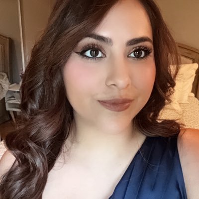 stephdelga2's profile picture. | sarcastic latina | confused capricorn | 🇲🇽