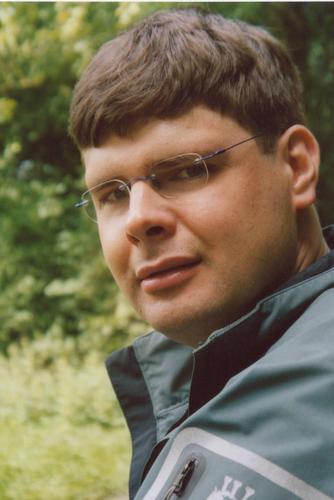 RoelBrandsma1's profile picture. Journalist, Tekstschrijver en Webredacteur met veel ervaring in de Bedrijfscommunicatie. Schrijf veel over Duurzaamheid, Logistiek en Ontwikkelingswerk.